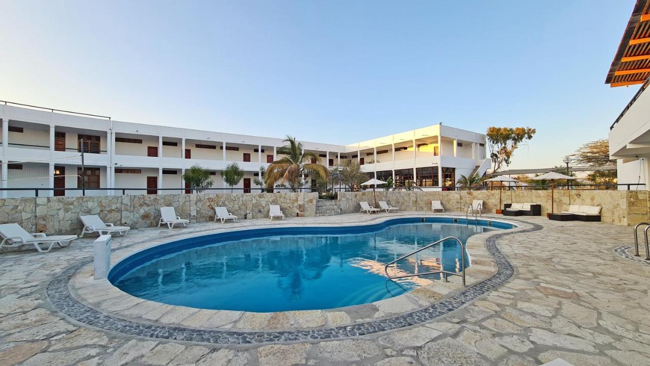 La Colina Hotel Los Organos Exterior photo